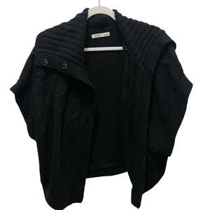 Old Navy Women’s Cable Knit Sweater